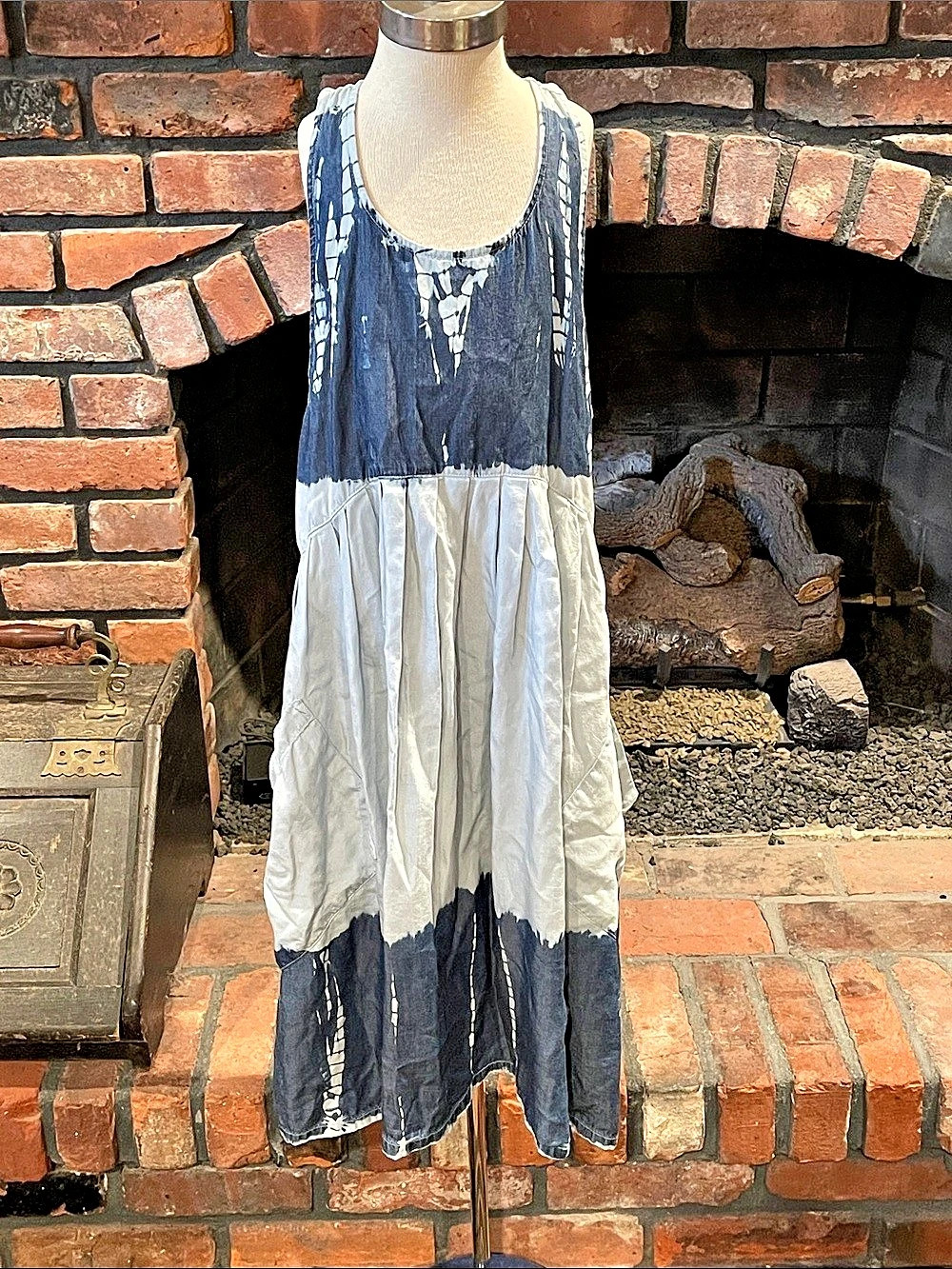 Stella McCartney Kids Girls' Blue & White Dress Size 8